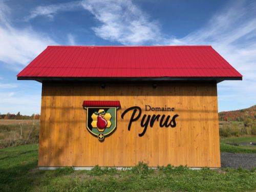 Design original du client (Domaine Pyrus)